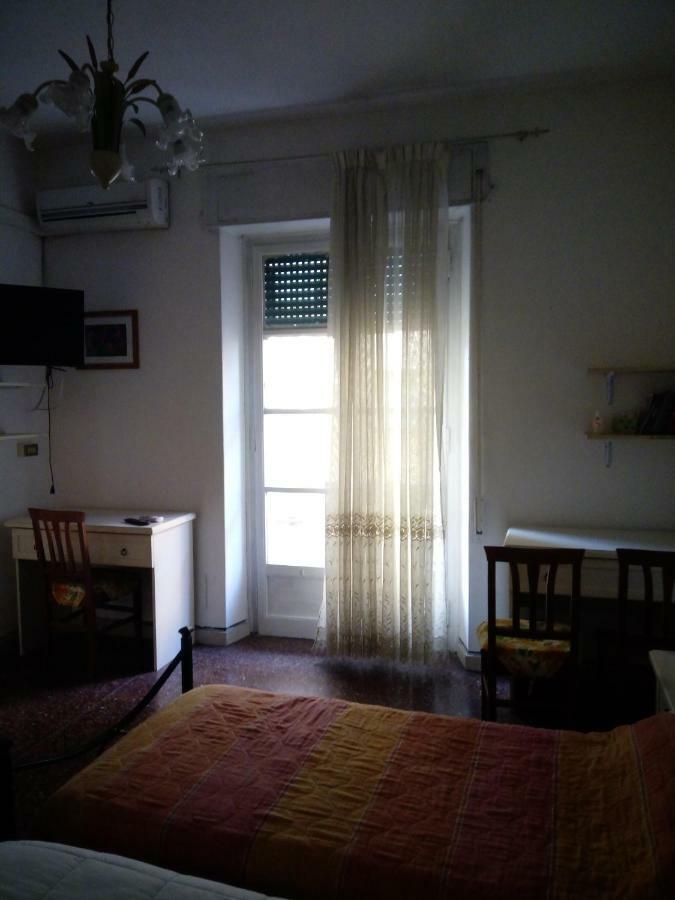 Alloggio Turistico P.Lodi Apartment Rome Exterior photo